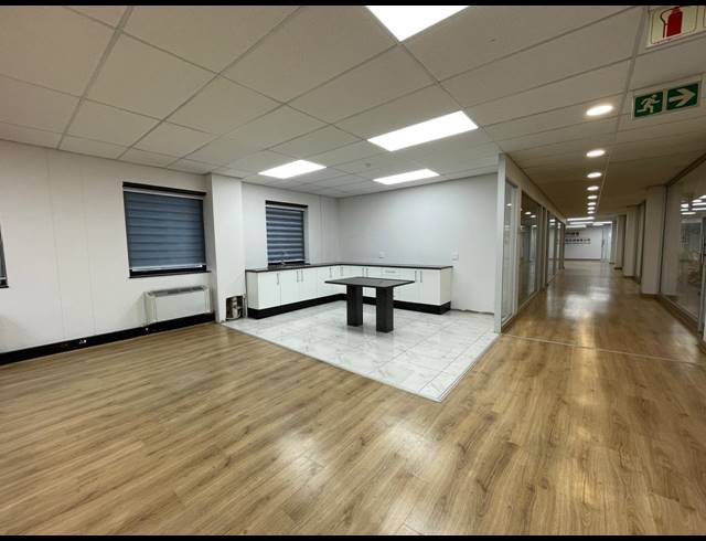 800M² OFFICE TO LET IN RIVONIA